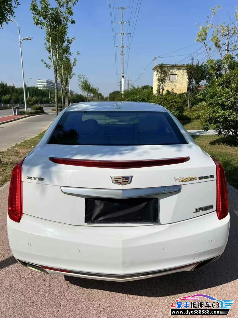 16年凯迪拉克XTS轿车抵押车出售
