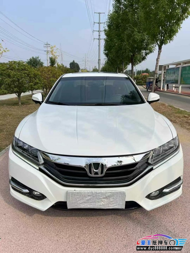 17年本田思铂睿轿车抵押车出售