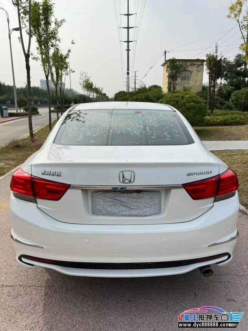 17年本田思铂睿轿车抵押车出售