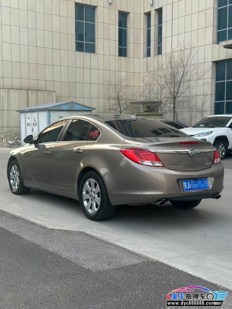 13年别克君威轿车抵押车出售