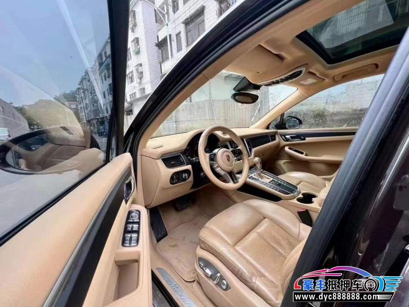 16年保时捷Macan迈凯轿车抵押车出售