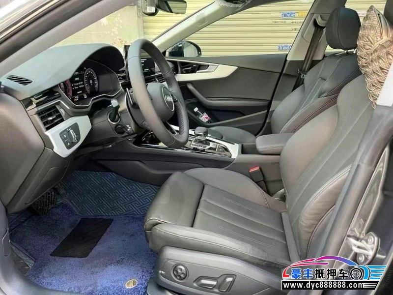 24年奥迪A5轿车抵押车出售