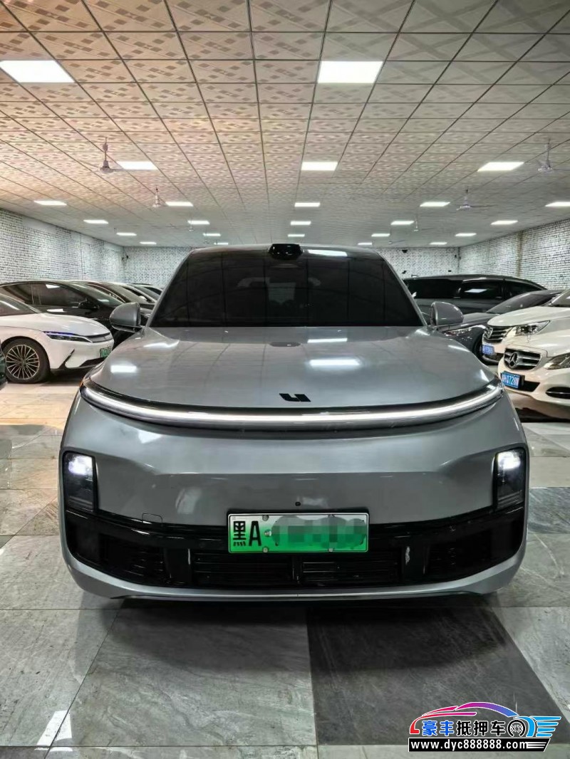 23年理想L9轿车抵押车出售