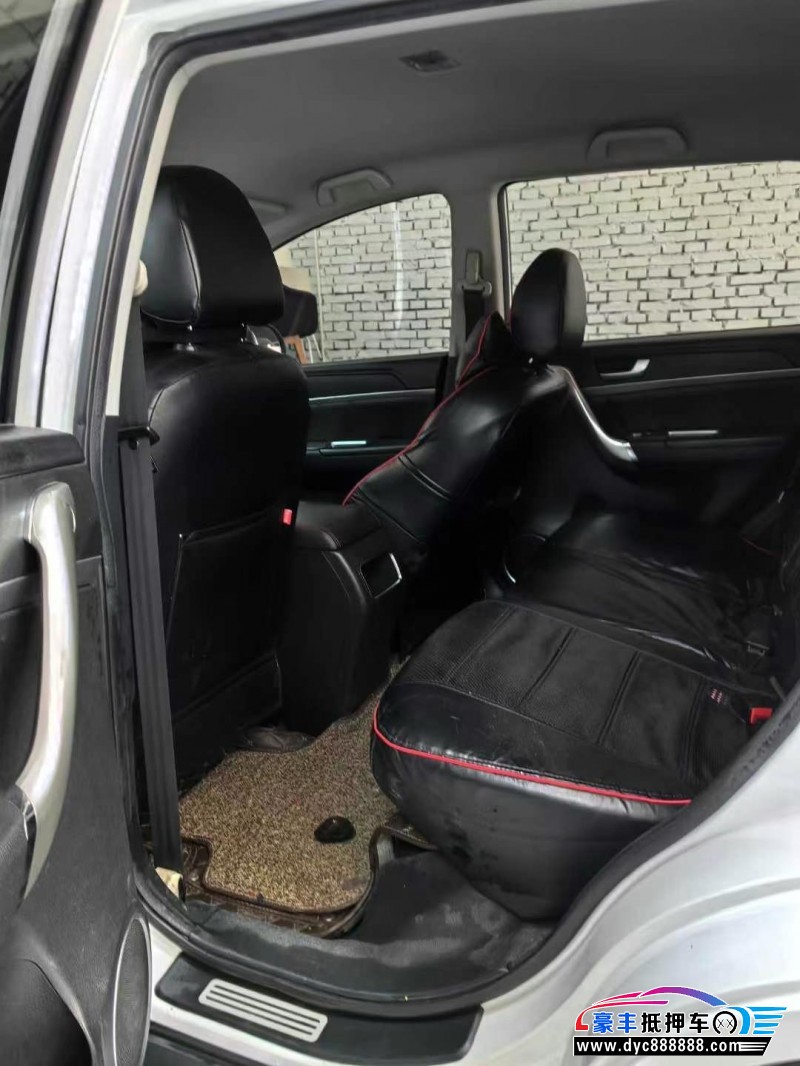 18年长城M6轿车抵押车出售