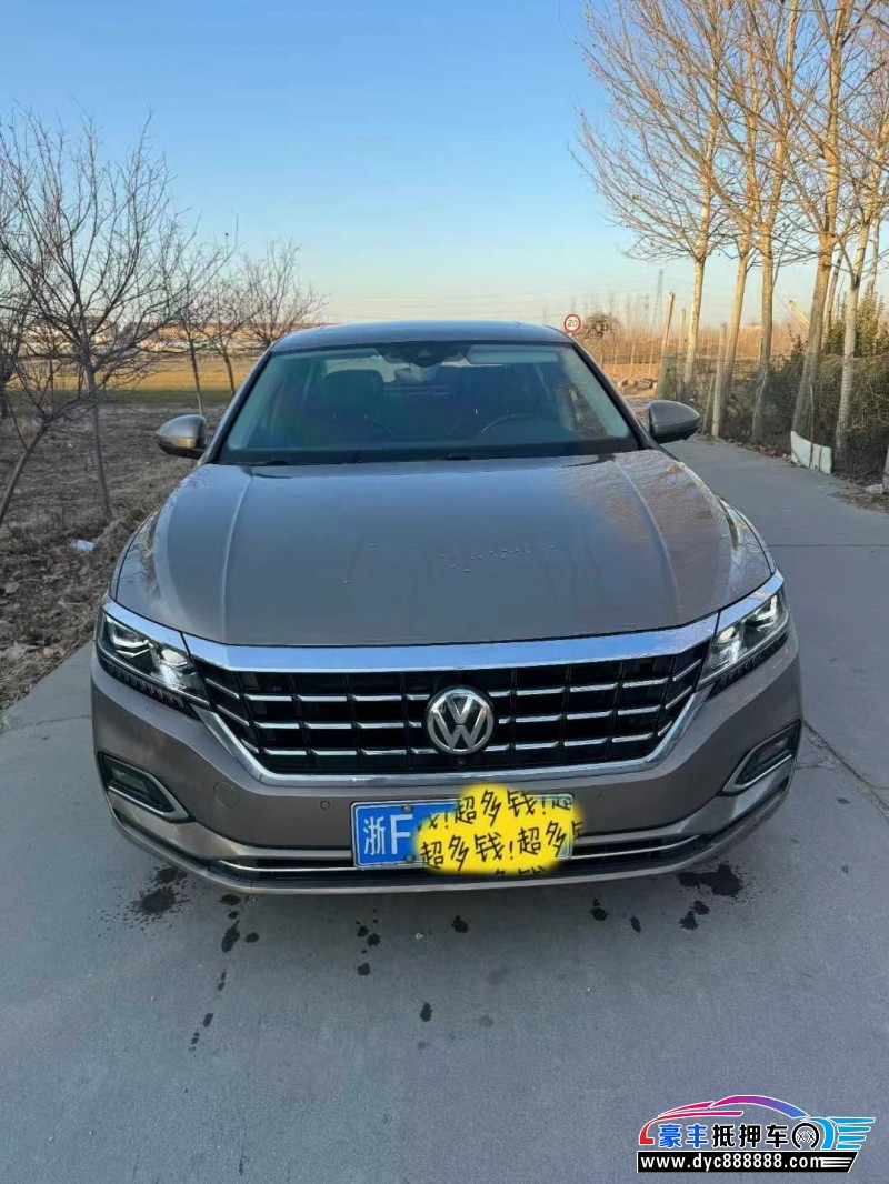 18年大众帕萨特轿车抵押车出售