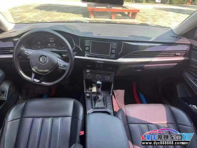 20年大众帕萨特轿车抵押车出售