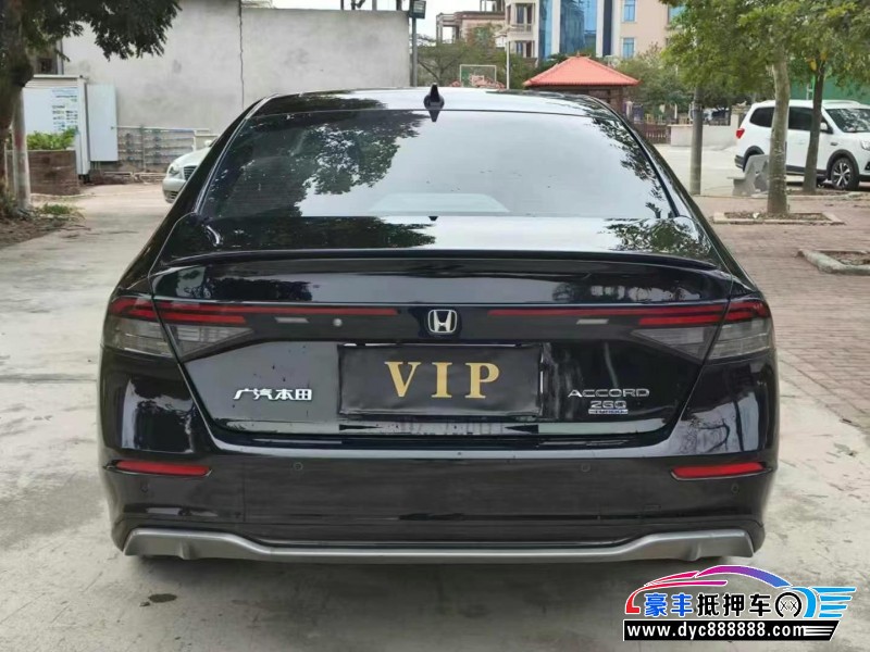 23年本田雅阁轿车抵押车出售