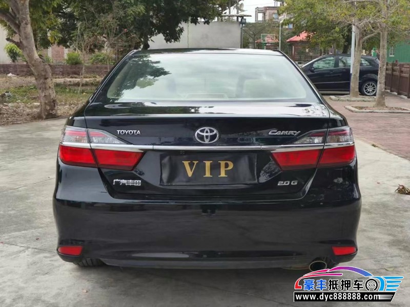 16年丰田凯美瑞轿车抵押车出售