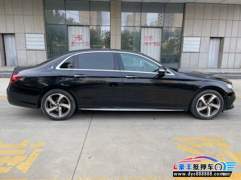 17年奔驰E轿车抵押车出售