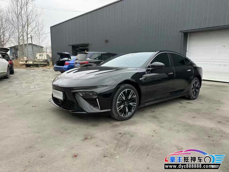 24年哪吒S轿车抵押车出售