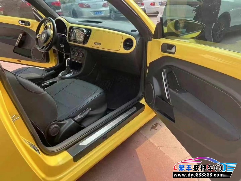 16年大众甲壳虫轿车抵押车出售