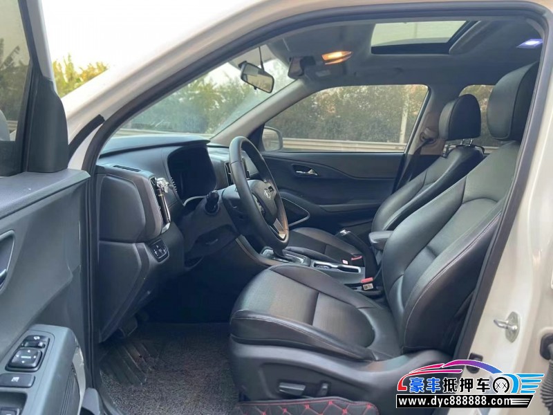 19年现代ix35轿车抵押车出售