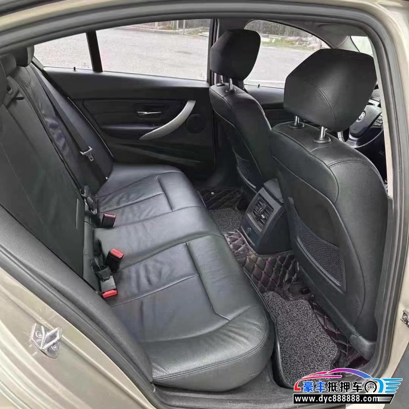 13年宝马3系轿车抵押车出售