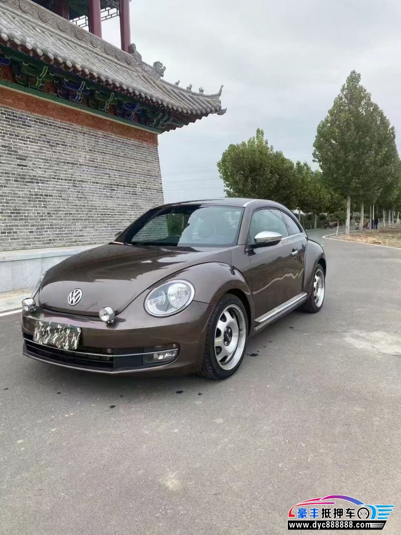 13年大众甲壳虫轿车抵押车出售