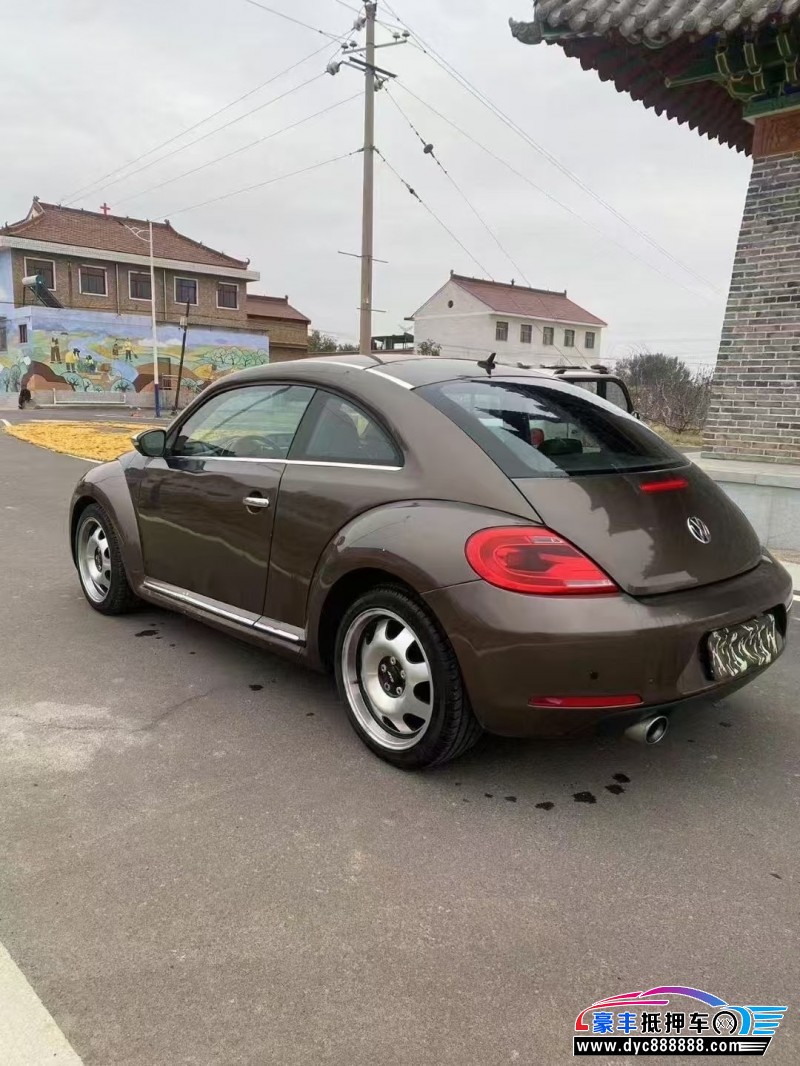 13年大众甲壳虫轿车抵押车出售