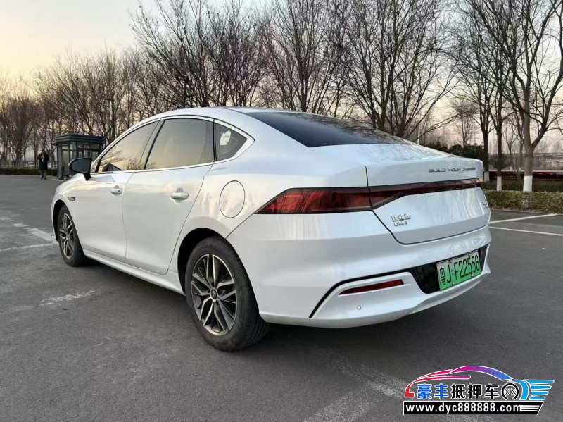 22年比亚迪秦轿车抵押车出售