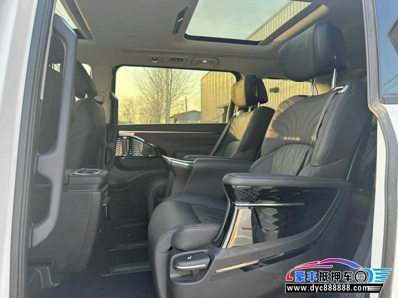 23年传祺M8轿车抵押车出售