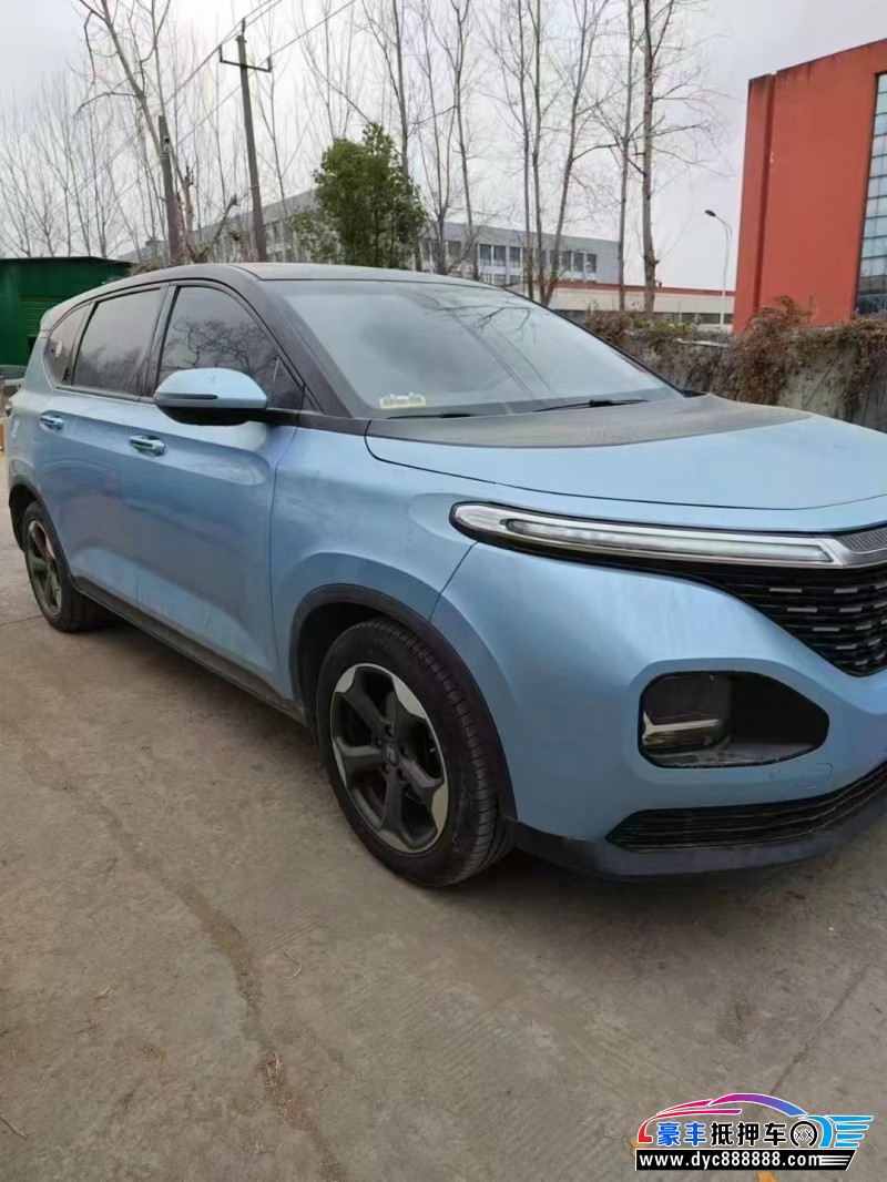 20年宝骏宝骏RM5轿车抵押车出售