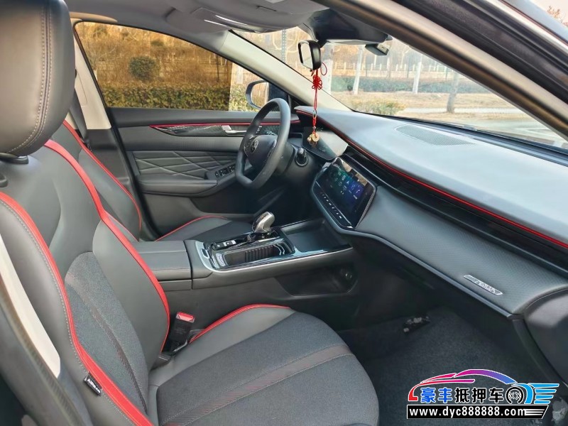 23年东风风神奕炫轿车抵押车出售