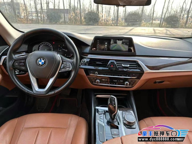 17年宝马5系轿车抵押车出售