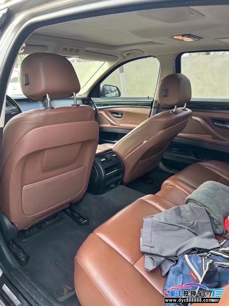 15年宝马5系轿车抵押车出售