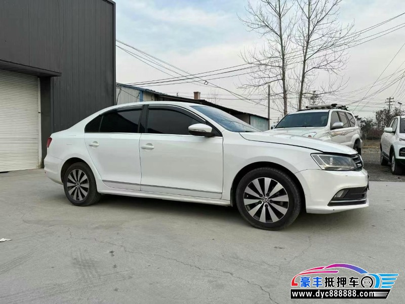 19年大众速腾轿车抵押车出售