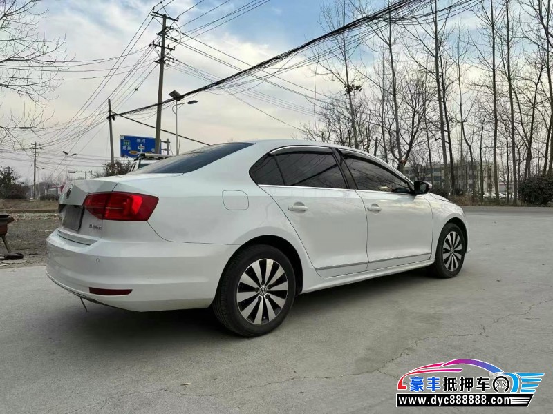 19年大众速腾轿车抵押车出售