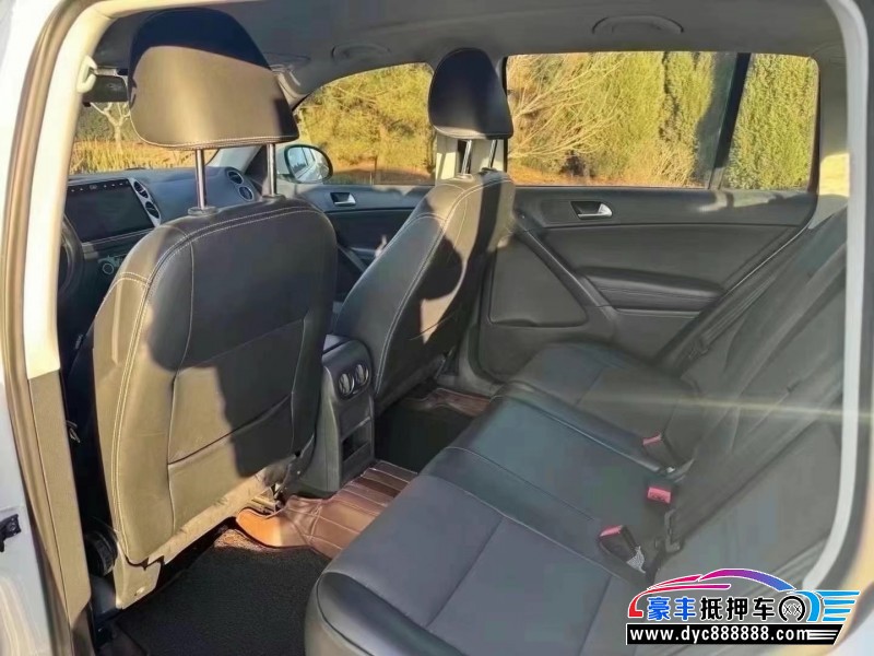 17年大众途观轿车抵押车出售