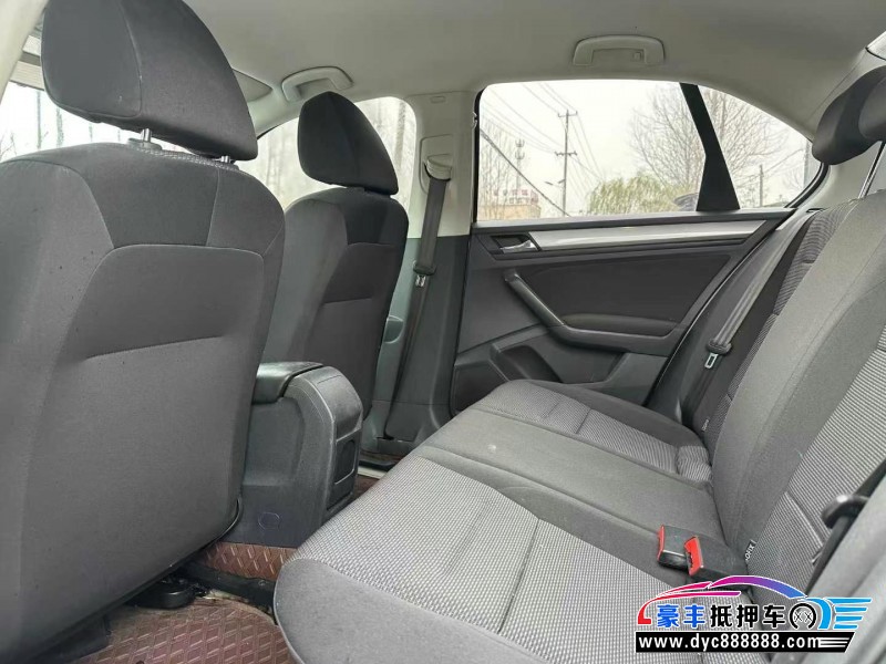 21年大众宝来轿车抵押车出售