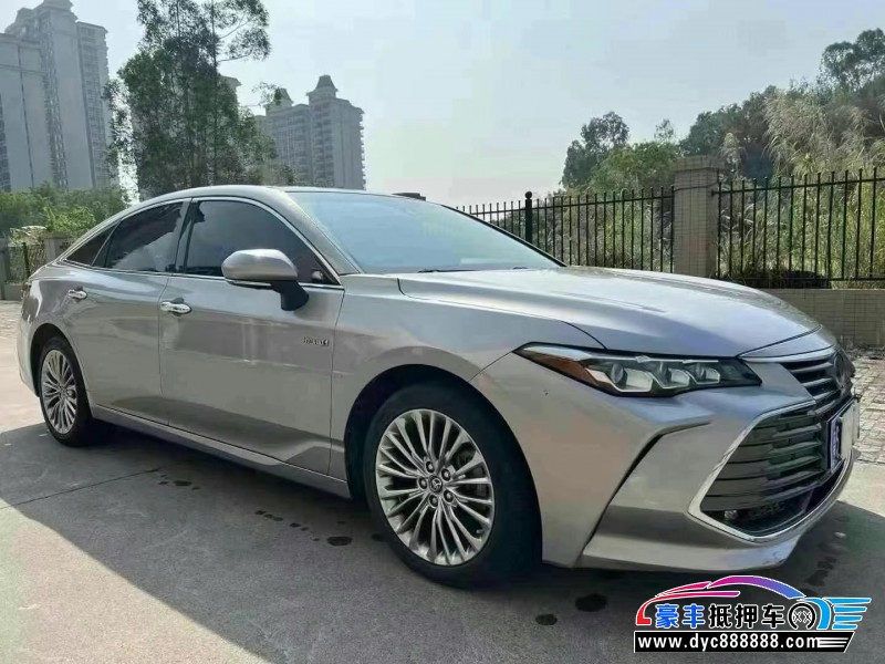 19年丰田亚洲龙轿车抵押车出售