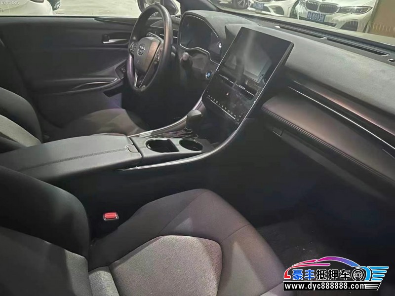 23年丰田亚洲龙轿车抵押车出售