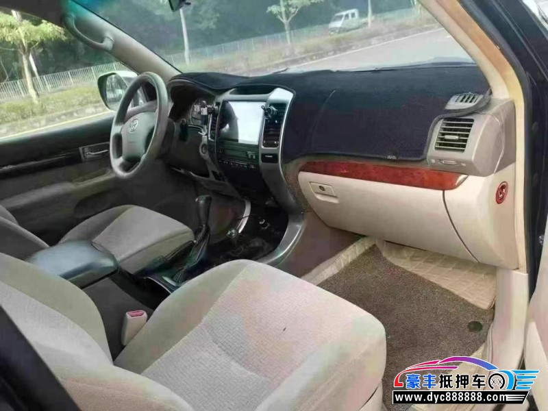 05年丰田普拉多（霸道）轿车抵押车出售