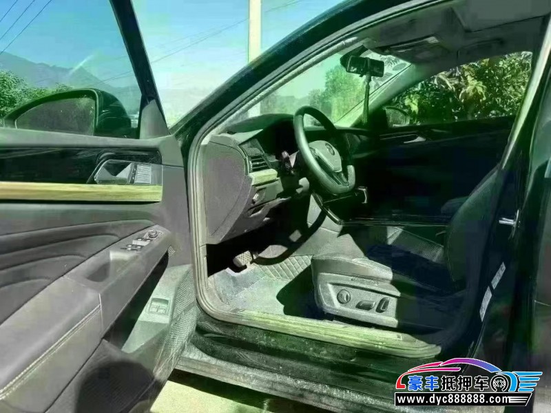 21年大众帕萨特轿车抵押车出售