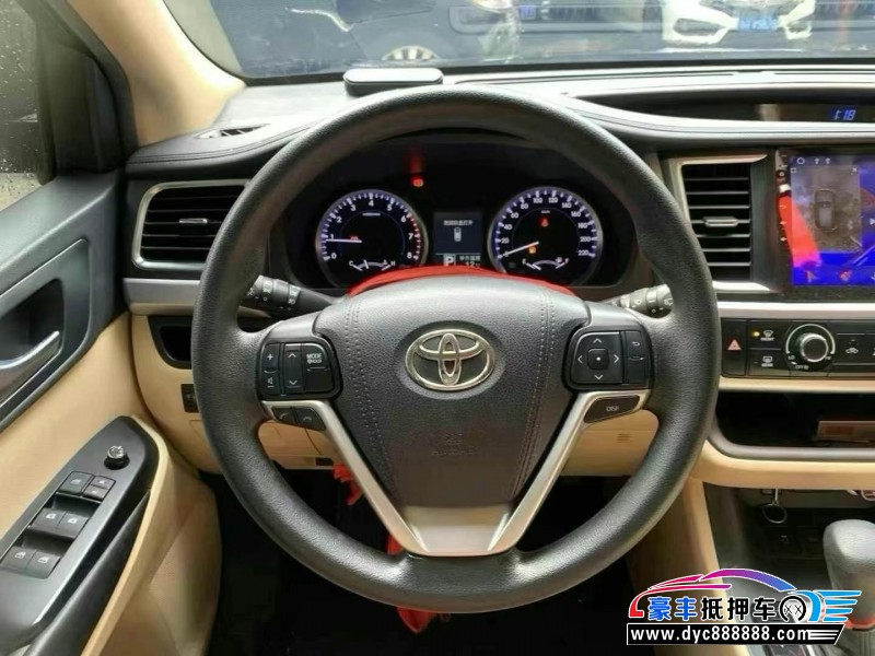 21年丰田汉兰达轿车抵押车出售