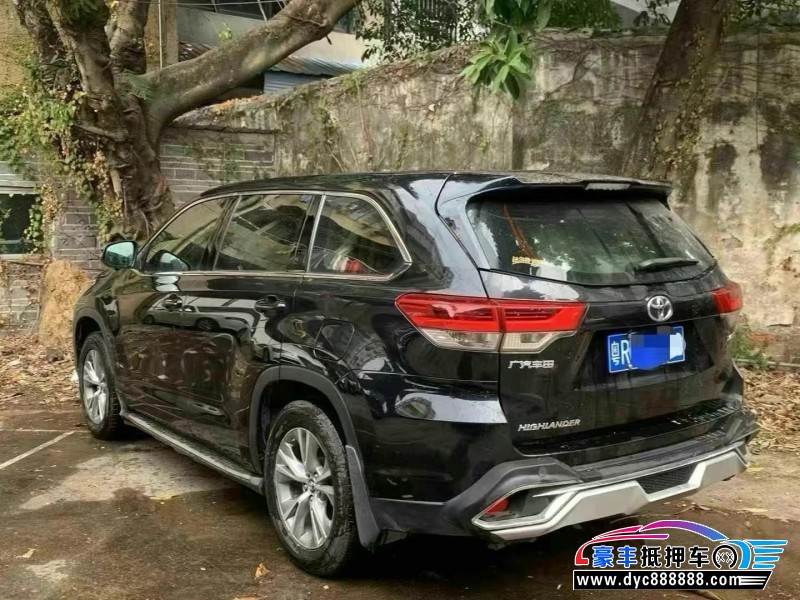 21年丰田汉兰达轿车抵押车出售