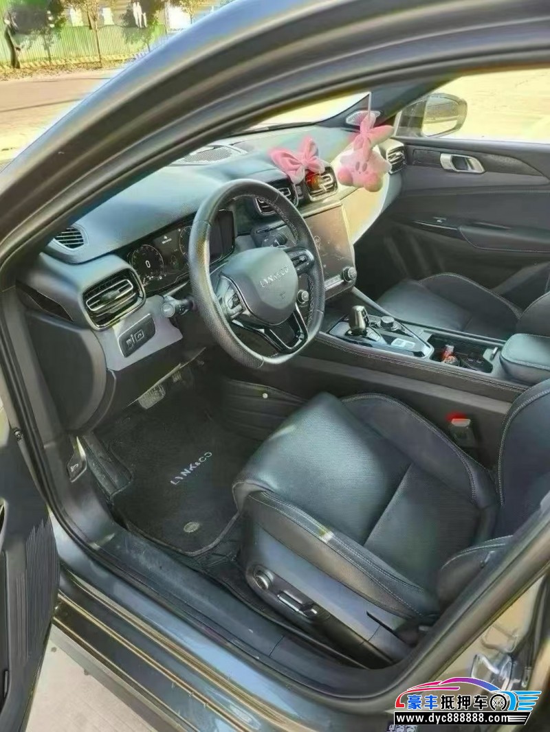 21年领克03轿车抵押车出售