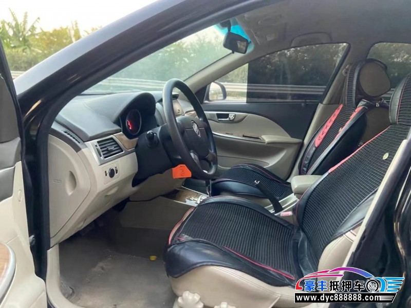 15年别克凯越轿车抵押车出售