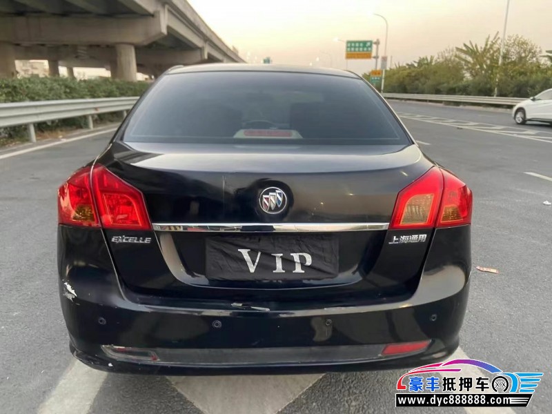 15年别克凯越轿车抵押车出售