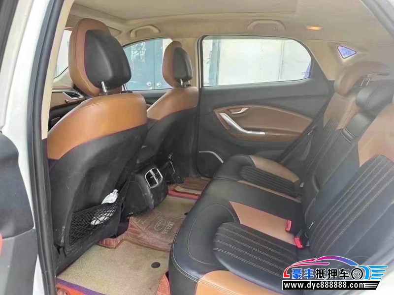 17年东南东南DX7轿车抵押车出售