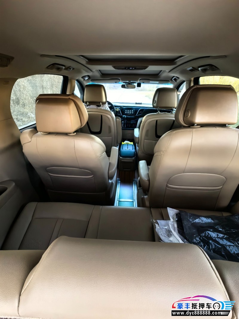 19年别克GL8MPV抵押车出售