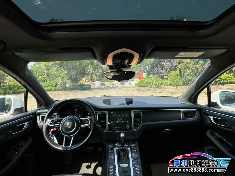 18年保时捷Macan迈凯轿车抵押车出售