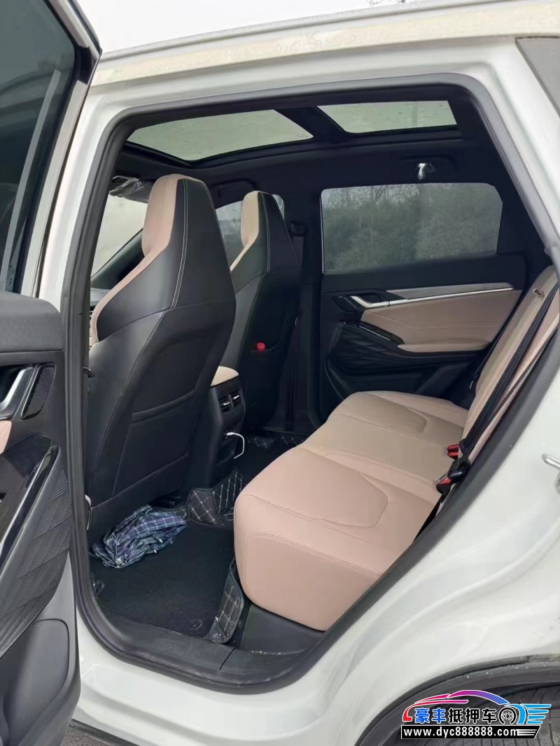 24年江淮QX轿车抵押车出售