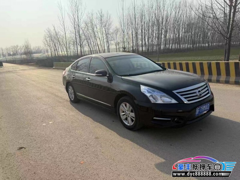 11年日产天籁轿车抵押车出售