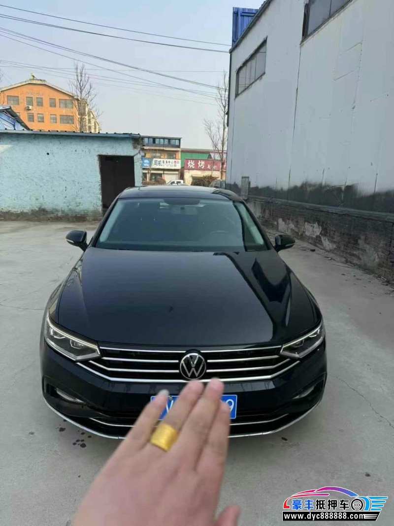 21年大众迈腾轿车抵押车出售