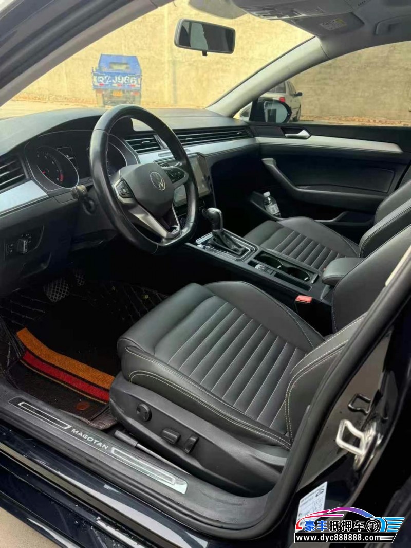 21年大众迈腾轿车抵押车出售