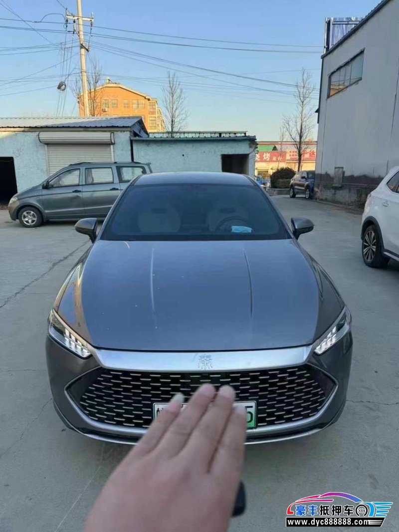 24年比亚迪秦轿车抵押车出售