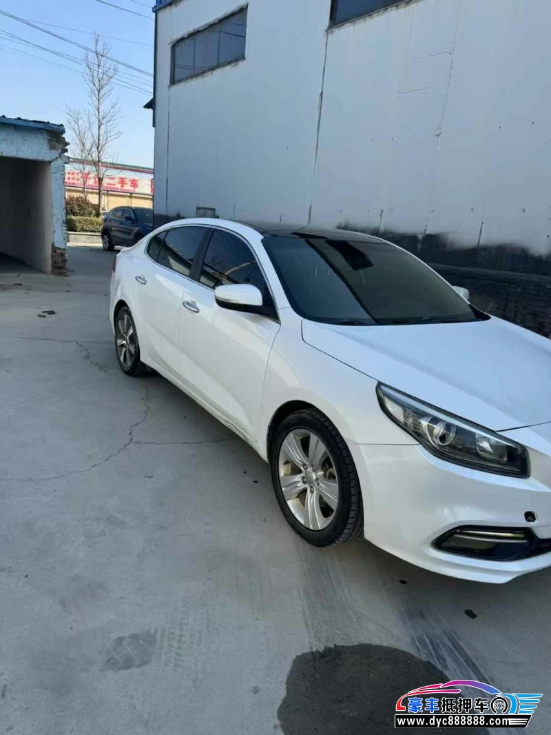 17年起亚K4轿车抵押车出售