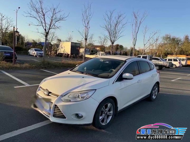 14年福特福克斯轿车抵押车出售