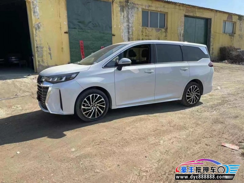 25年传祺m6轿车抵押车出售