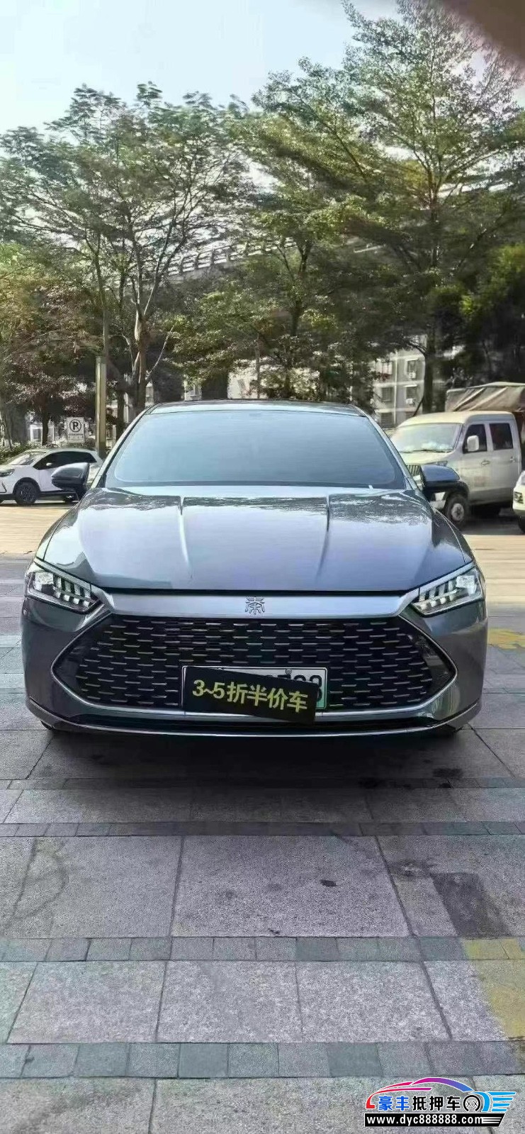 24年比亚迪秦轿车抵押车出售